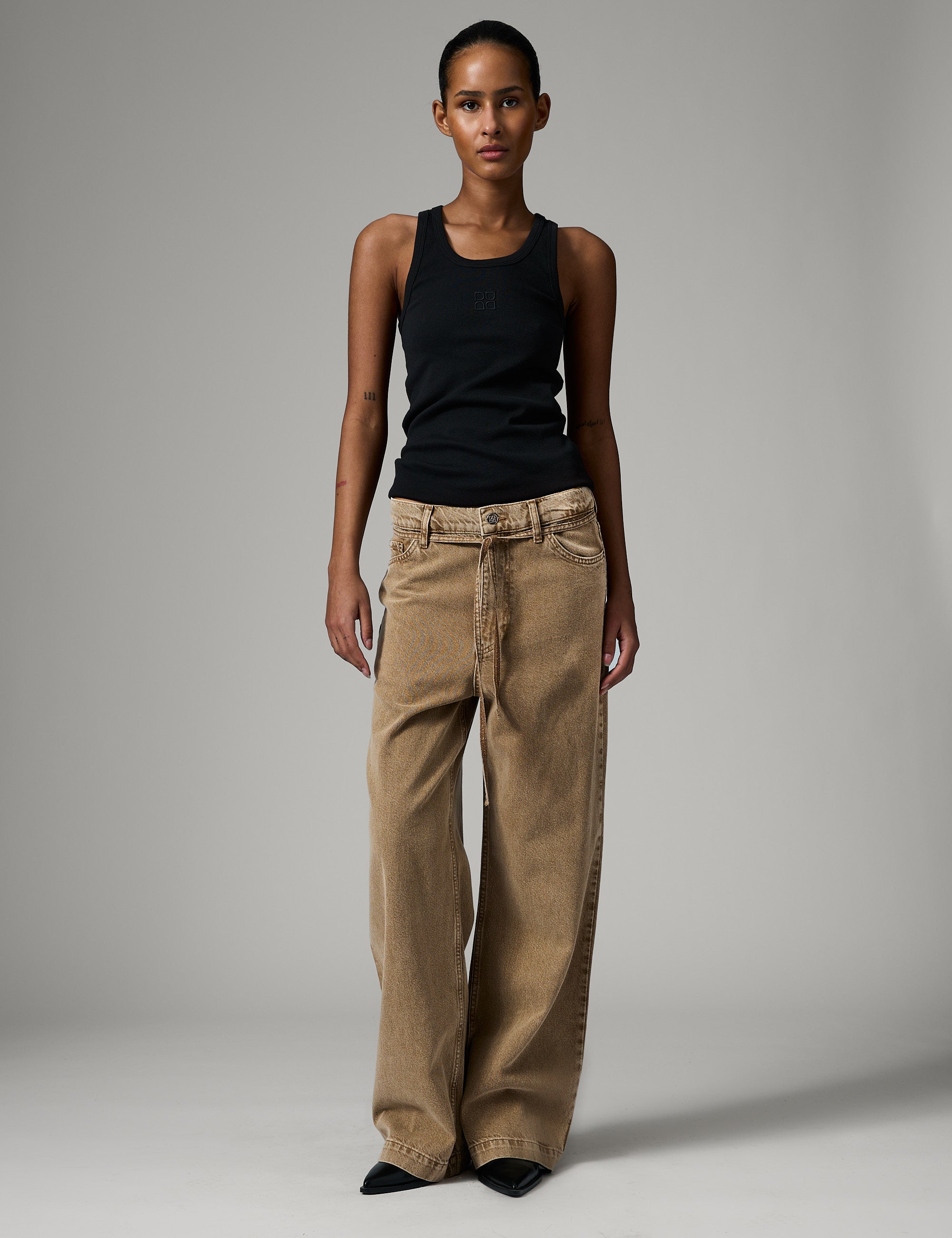 DAY Birger ét Mikkelsen Elijah - Sand Washed Denim Jeans 181022 ERMINE