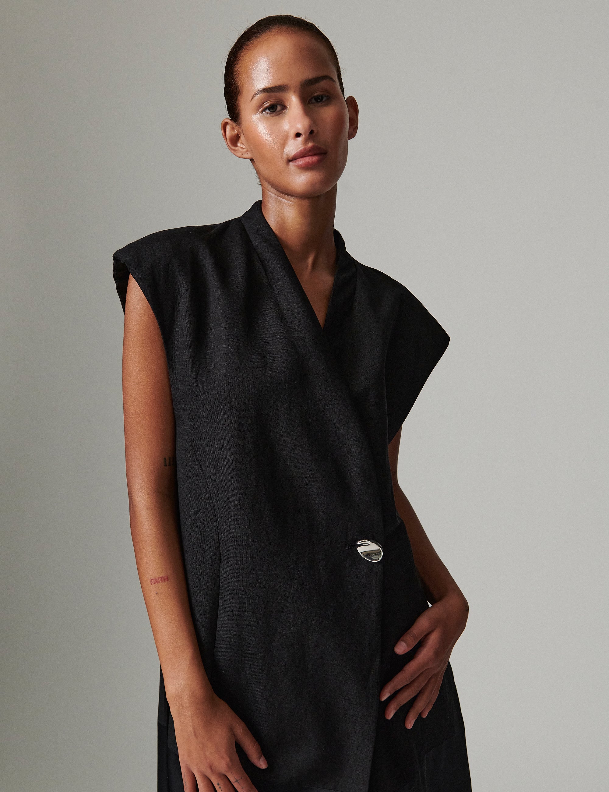 DAY Birger ét Mikkelsen Rorina - Contrast Linen Waistcoat 190303 Black