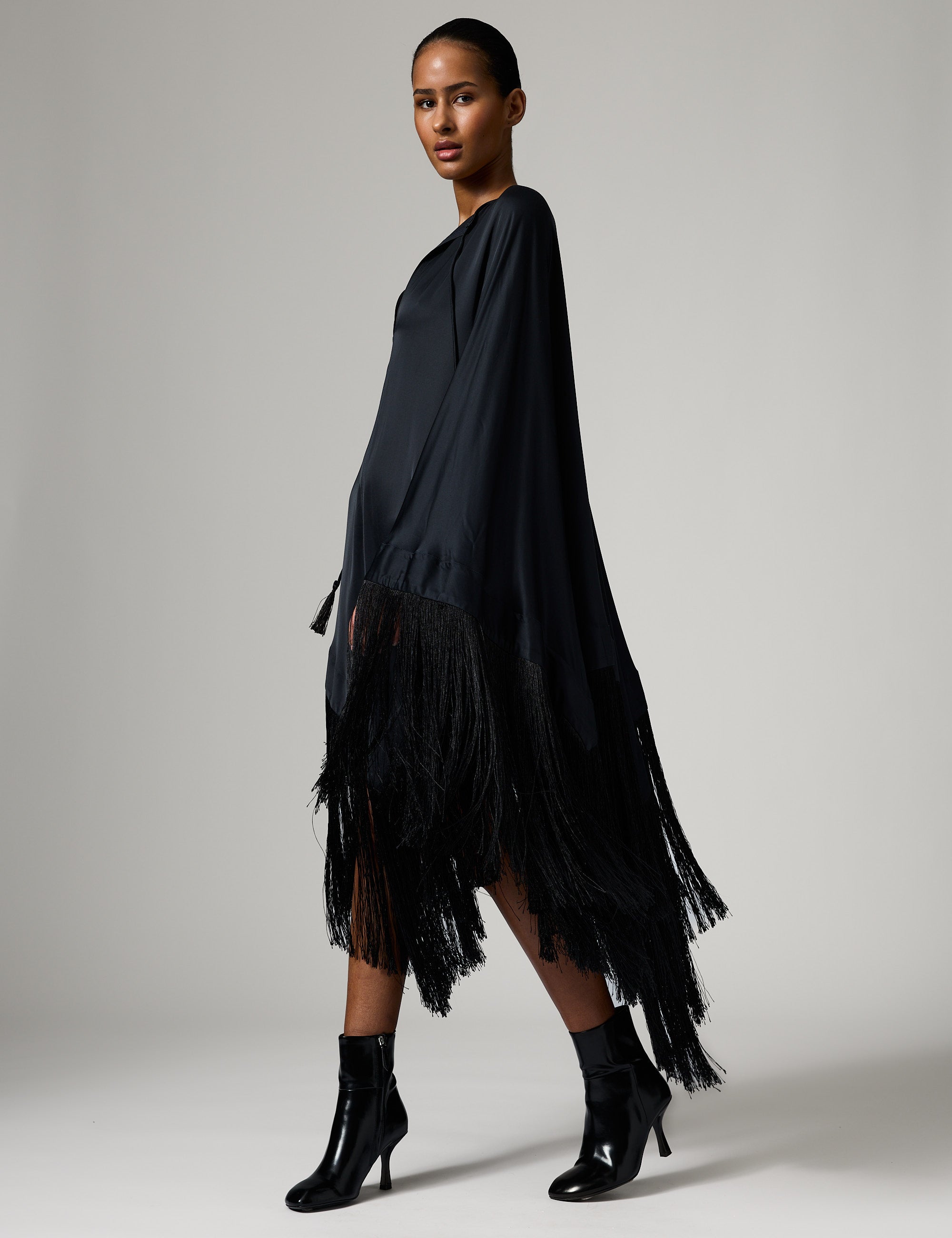 DAY Birger ét Mikkelsen Saxon- Fluid Viscose Scarf 190303 Black