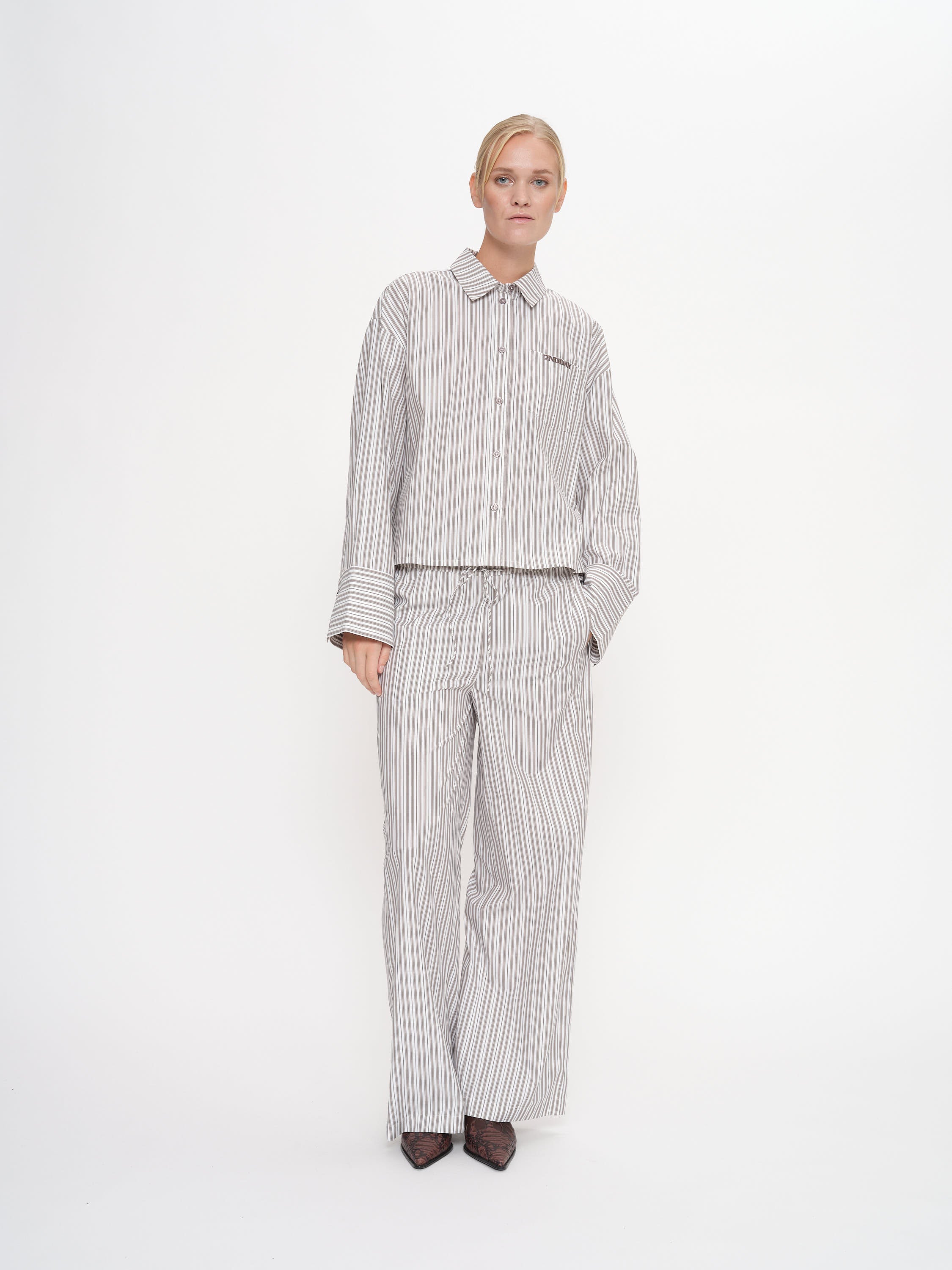 2NDDAY 2ND Jimmis - Cotton Stripes Pants 420147 Walnut Stripe