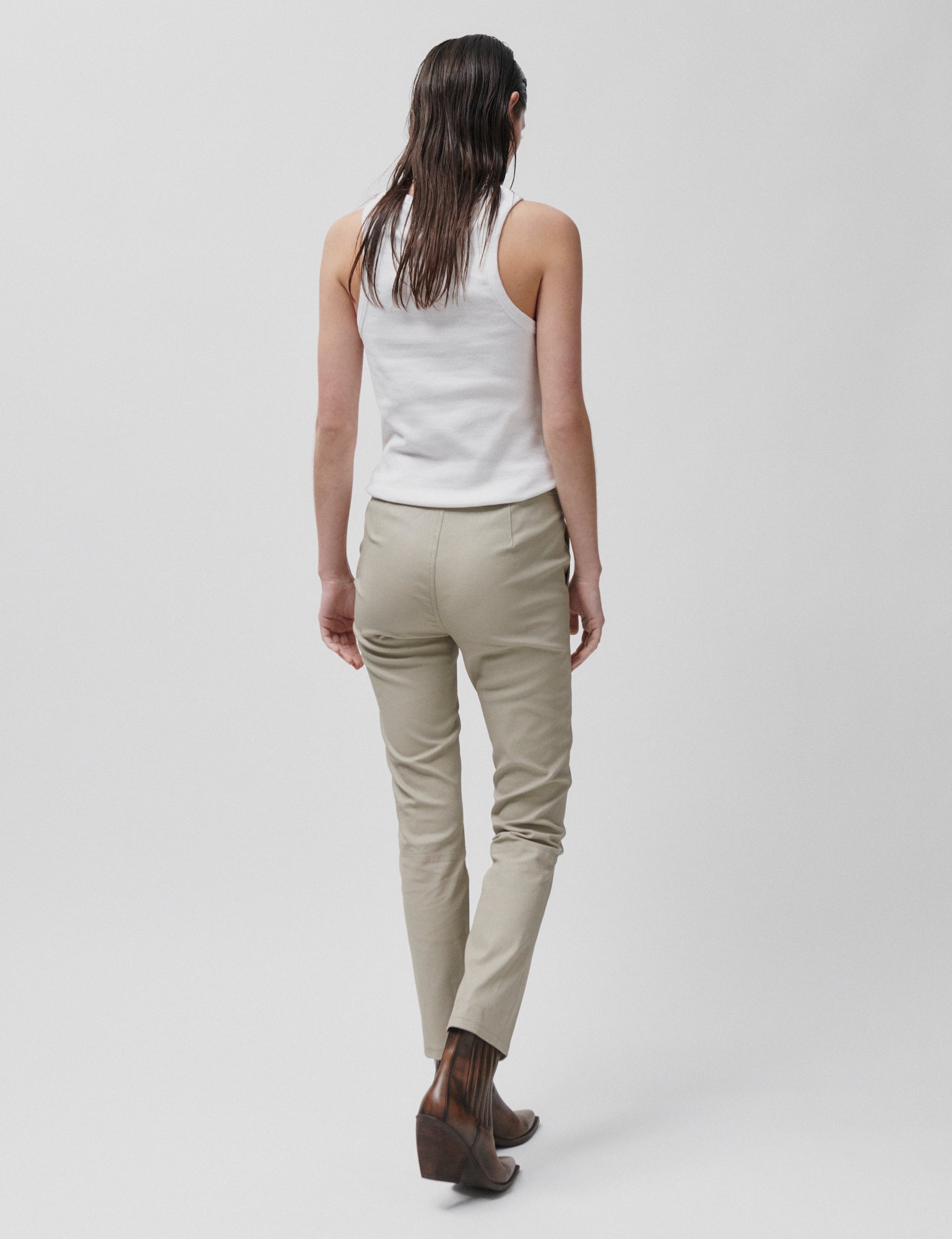 2NDDAY 2ND Leya - Refined Stretch Leather Pants 161105 Plaza Taupe