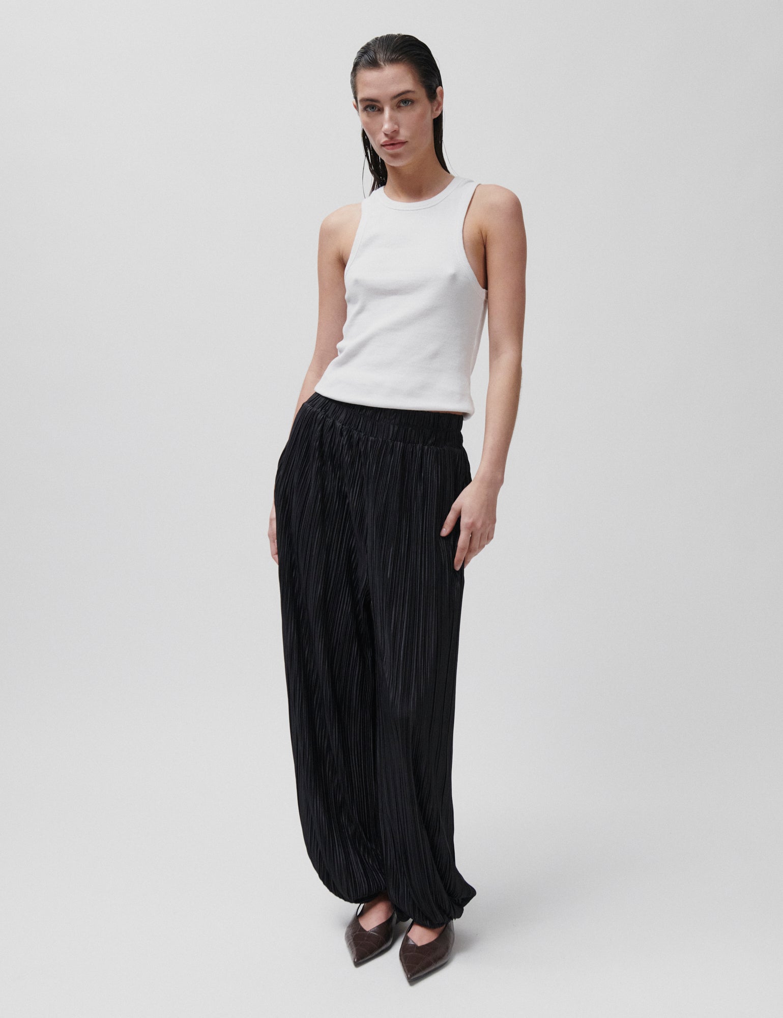 2NDDAY 2ND Maudis - Stretch Plisse Pants 190303 BLACK