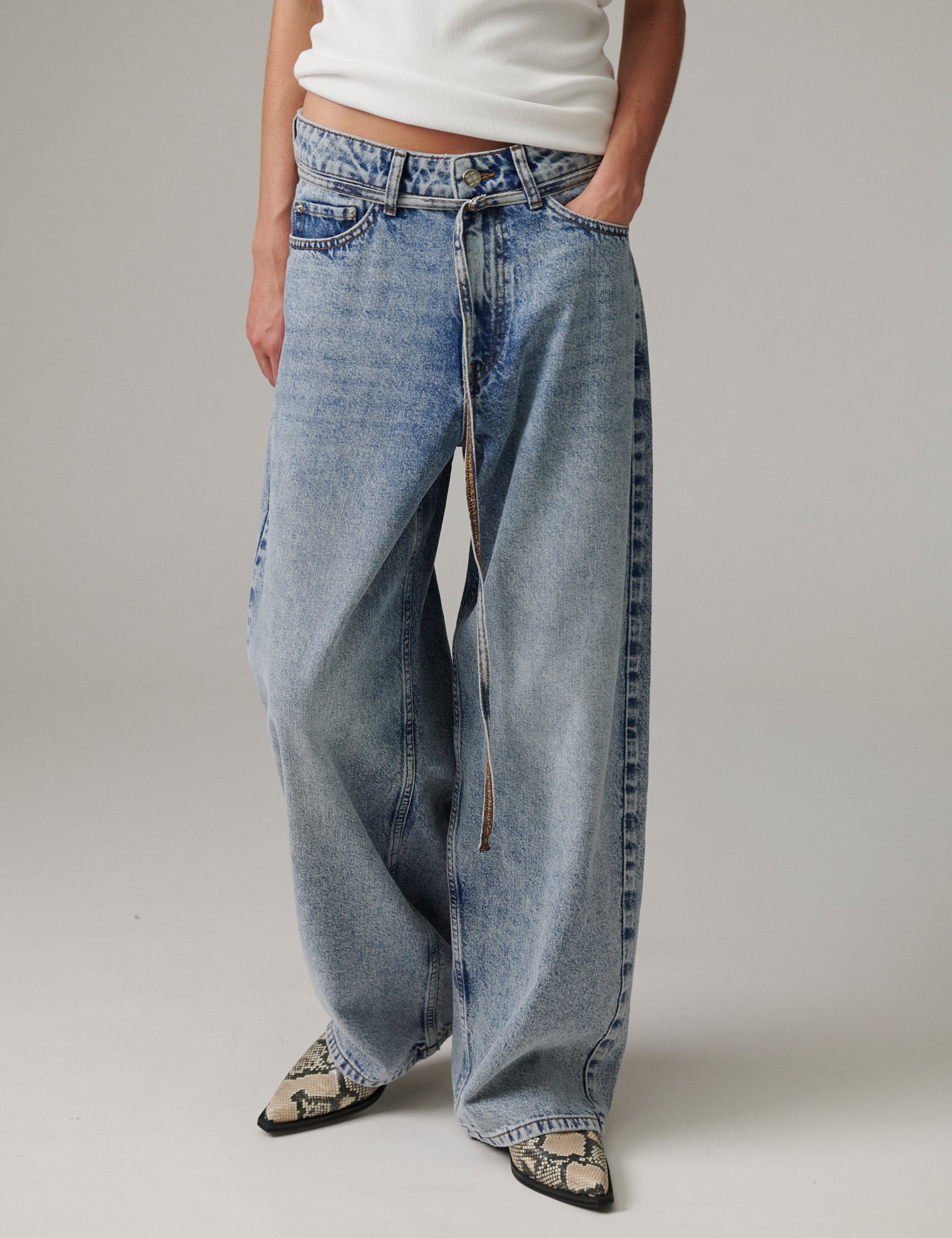 THE DENIM EDIT