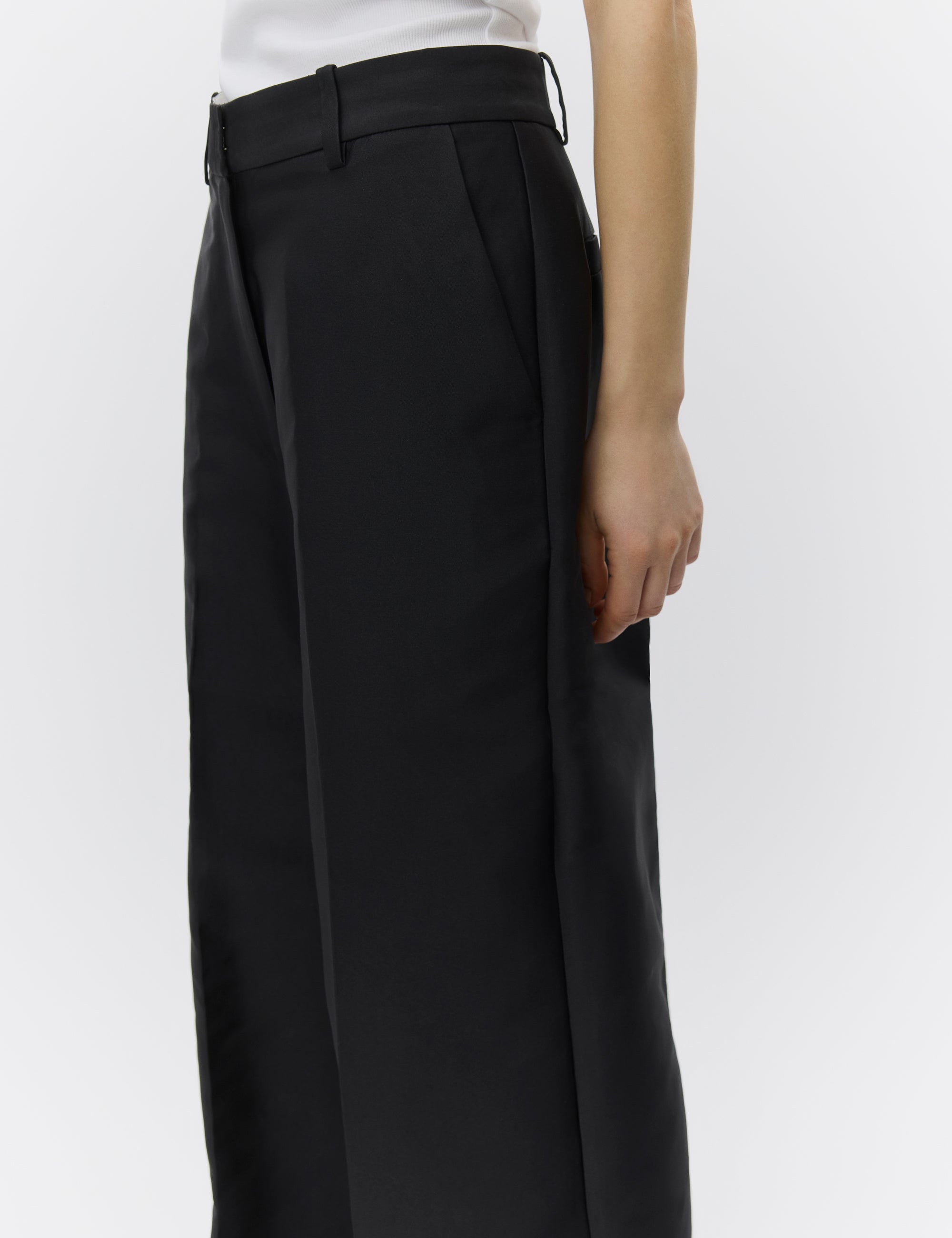 DAY Birger ét Mikkelsen April - Shiny Suiting Pants 190303 Black