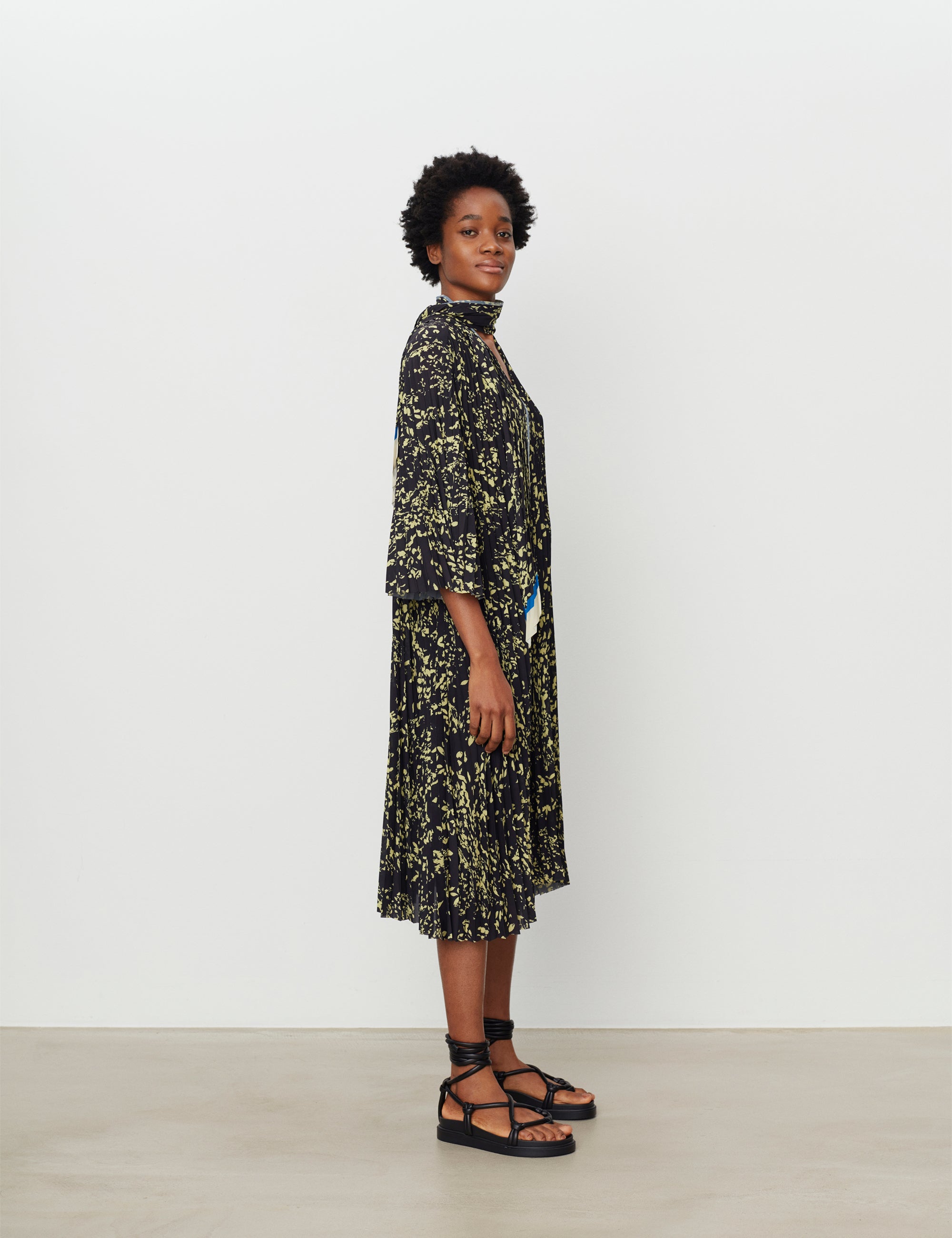 DAY Birger ét Mikkelsen Caine - Abstract Leaves Dress 500039 ABSTRACT LEAVES