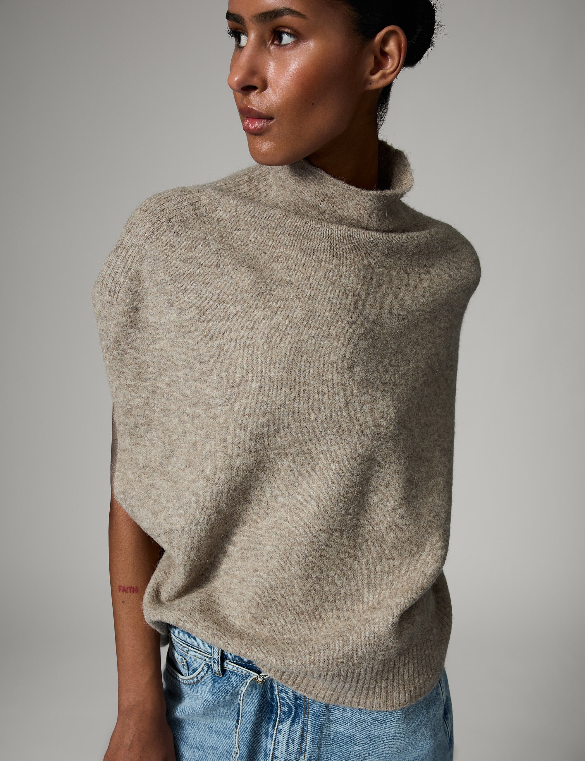 Frodie - Cozy Days - Vest - Hazel Melange