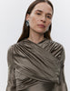 Kira - Glossy Stretch - TAUPE