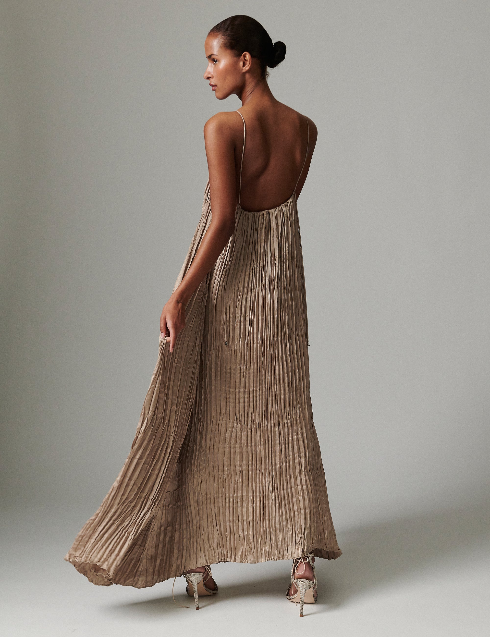 DAY Birger ét Mikkelsen Tyrice - Crinkled Surface Dress 161407 COBBLESTONE