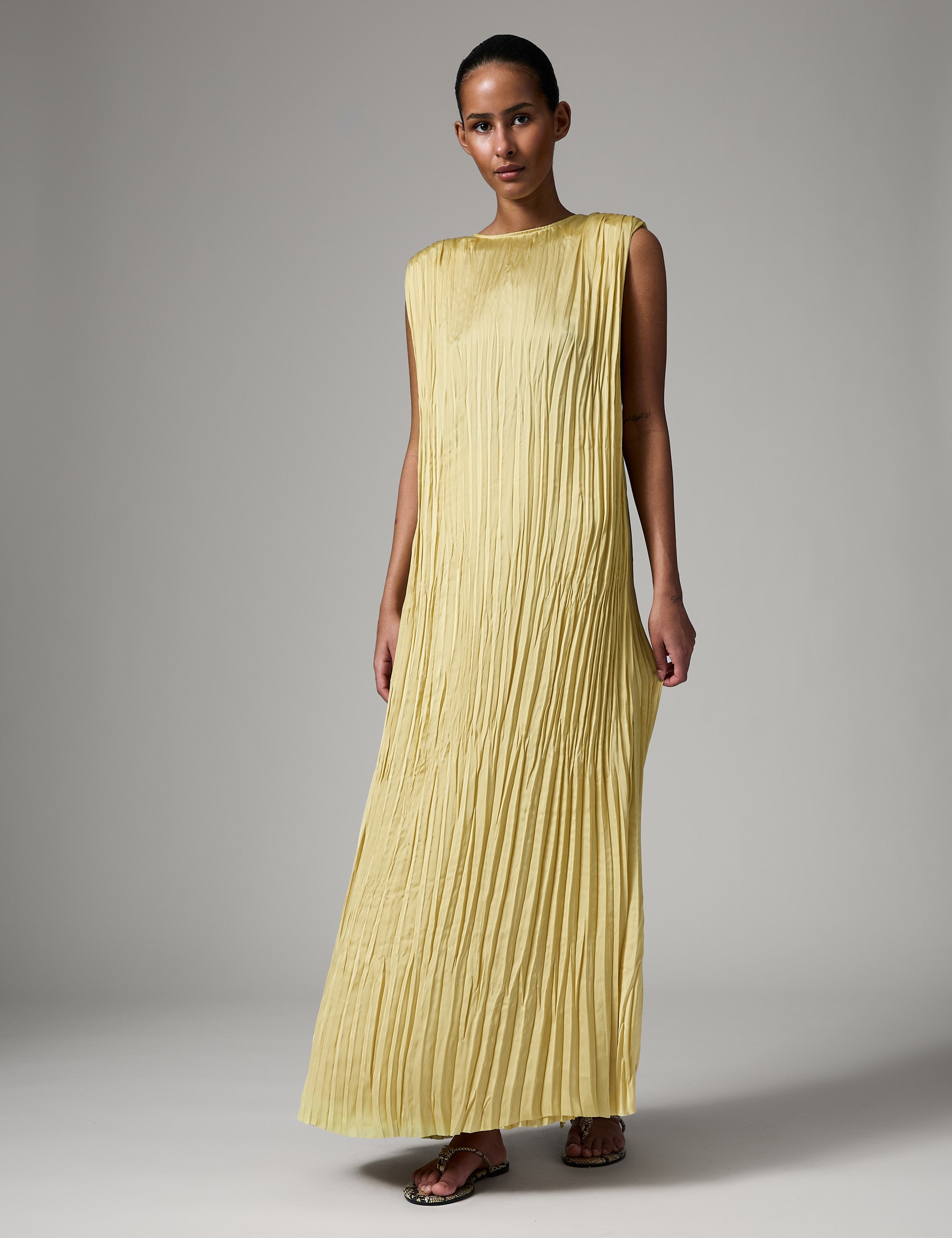 Dresses | High-end & Casual Dresses